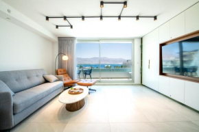 Beach Side- Ceasar Luxury Amazing Pool Eilat
